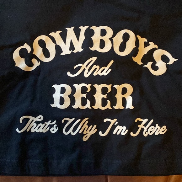 Women’s crop top - Picture 2 of 3